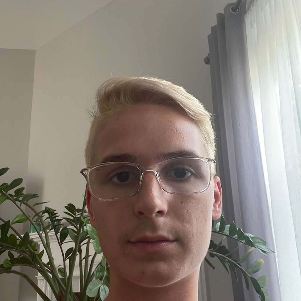 Meet your Posher, Daniel